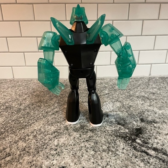 Ben 10 Diamondhead 10" Action Figure - Picture 7 of 8